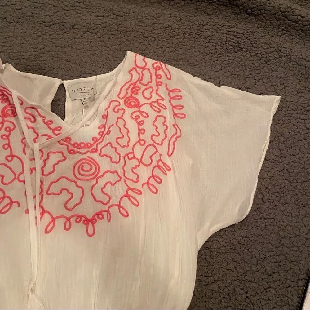 Hayden Embroidered Top - Picture 5 of 11